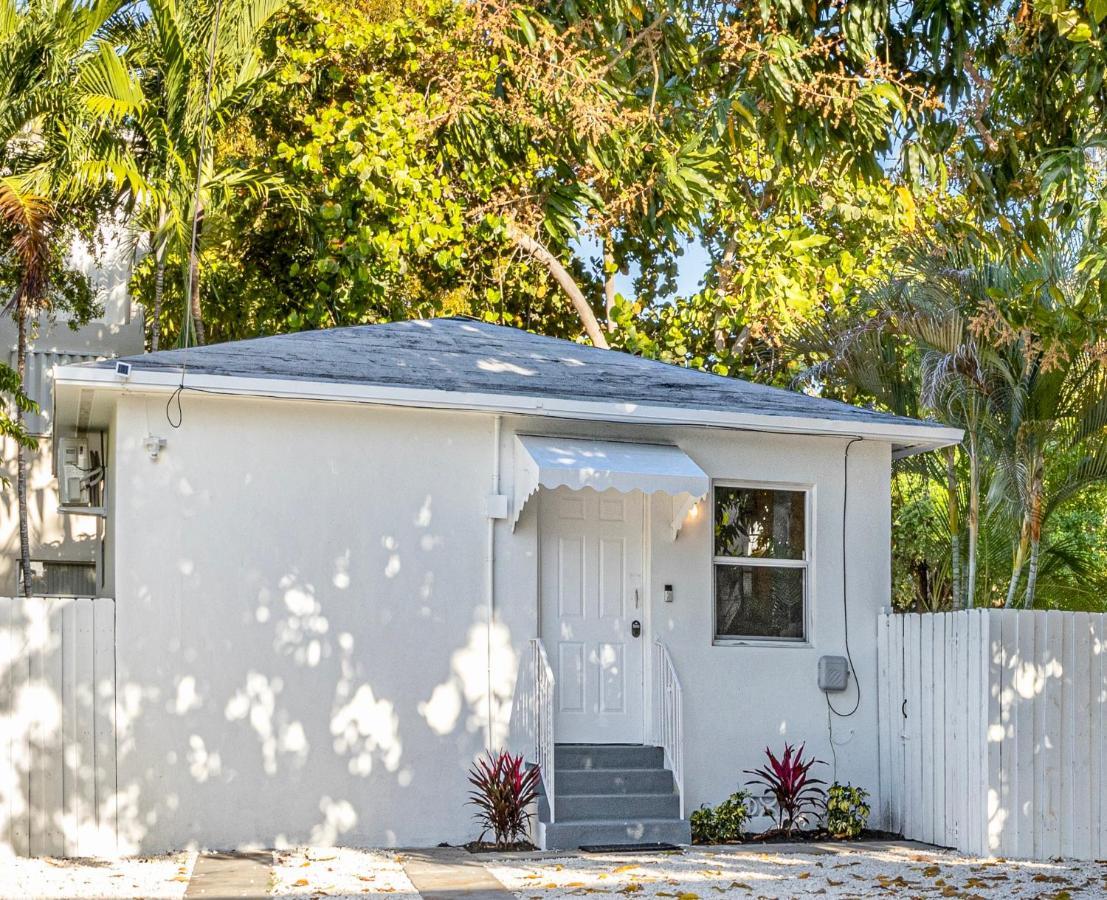 Beautiful Casita With King Bed And Private Patio Close To Calle 8, Mia Airport, Coral Gables Майами Экстерьер фото
